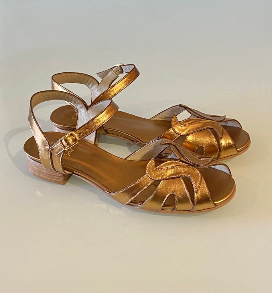 Rasteira Soraia 36 - Pelica Cor Ouro Velho - Salto 2,5cm SP