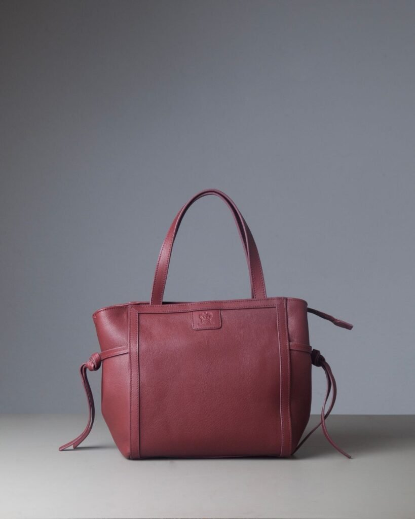 Bolsa Turim P - Cor Cardeal - Couro