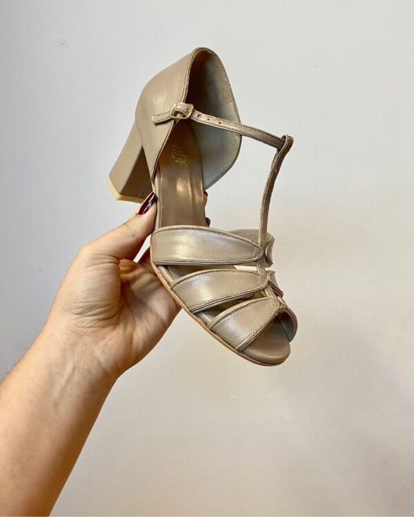 Sandália Folha 35 - Pelica Bege Nude - Salto 6cm SP - Imagem 3