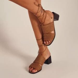 Sandália Laura 38 - Cor Bege Castor - Salto 5cm