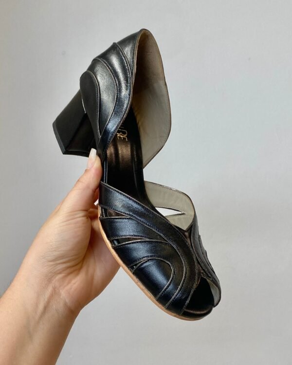 Sapato Aline 38 - Pelica Preta - Salto 5cm - Imagem 2