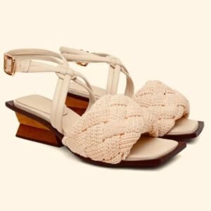 Sandália Diva 35 - Cor Bege Pérola - Salto 5cm
