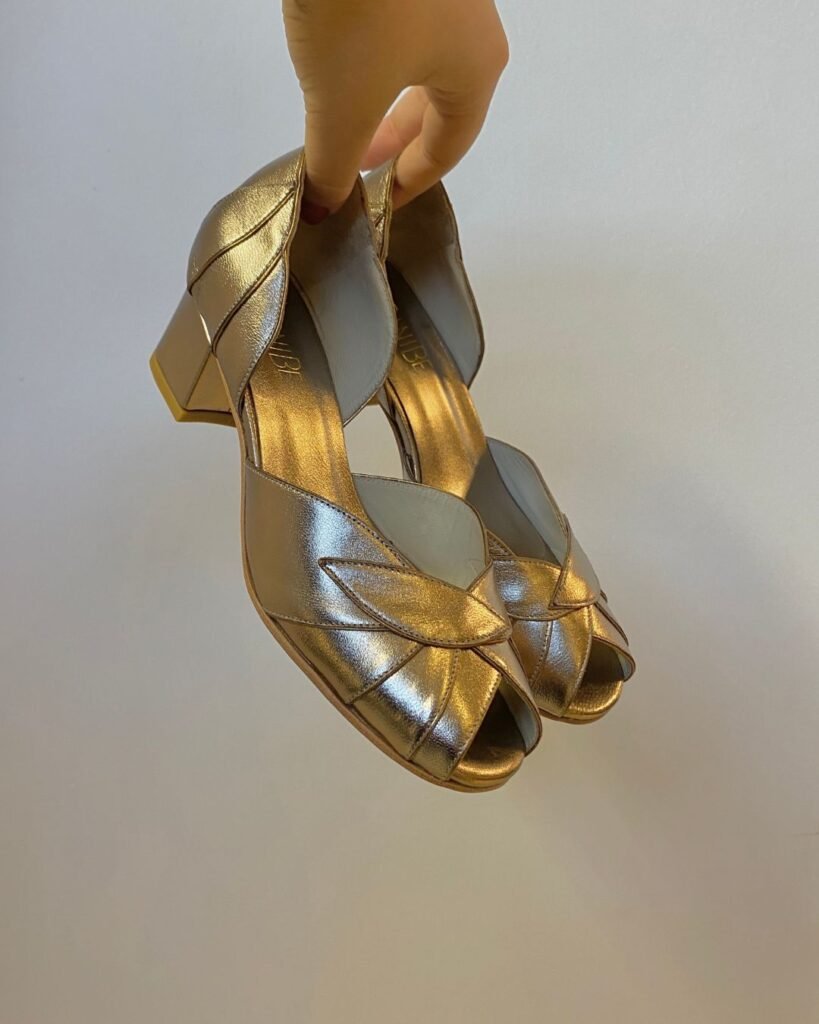 Sapato Folha 34 - Pelica Prata Velha - Salto 4cm SPR