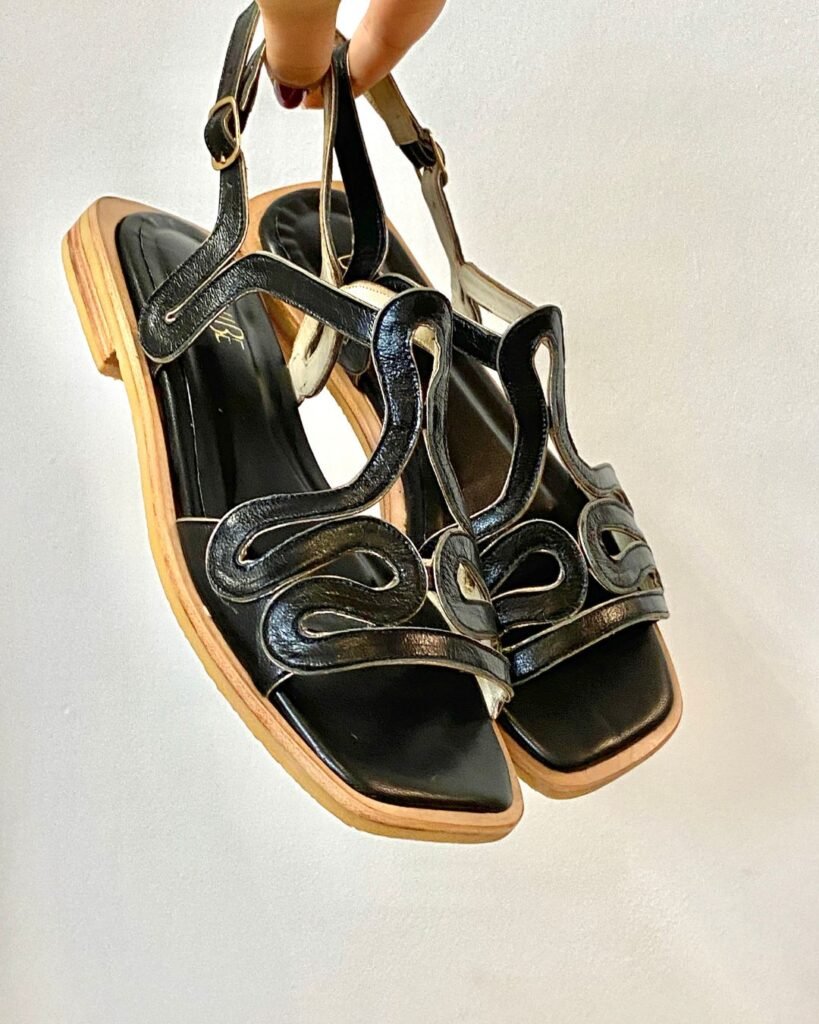 Rasteira Ondas 37 - Cor Preta - Salto 2,5cm