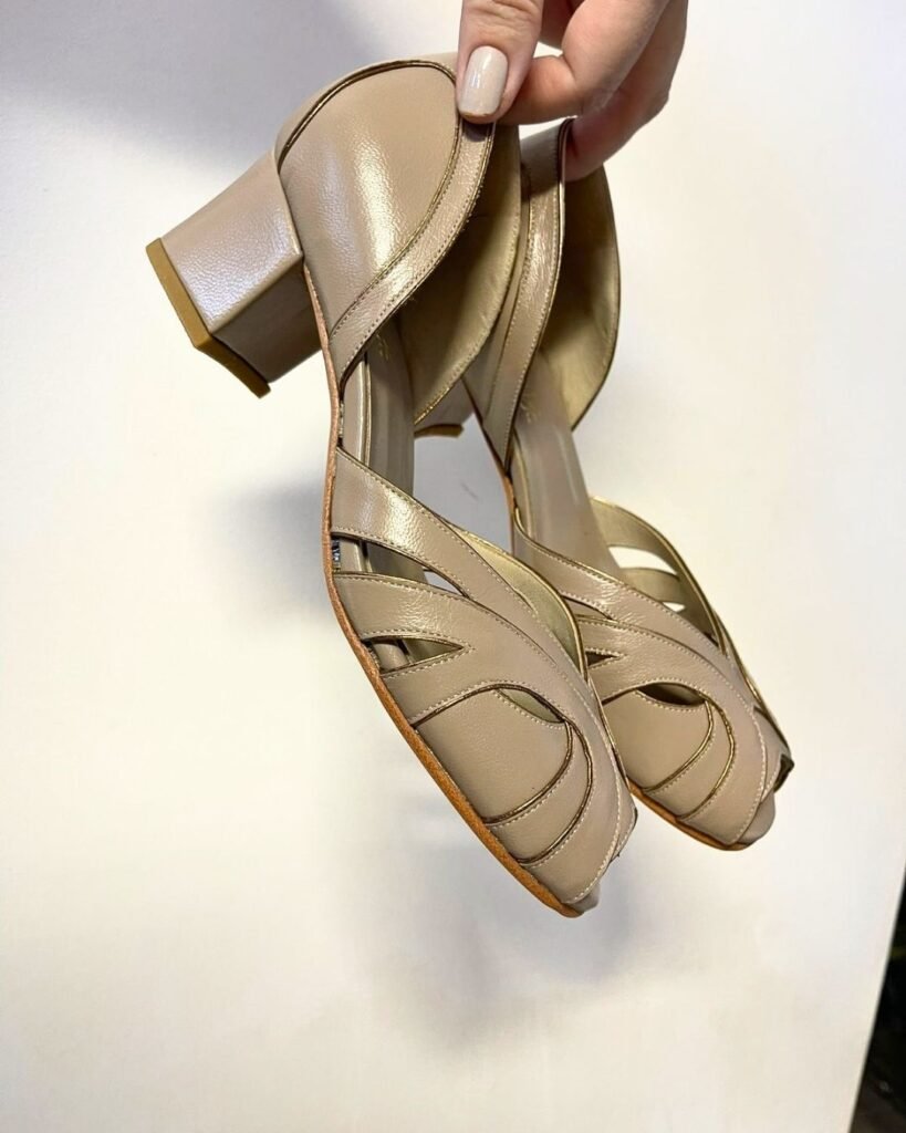 Sapato Juliana 36 - Pelica Bege Nude - Salto 4cm
